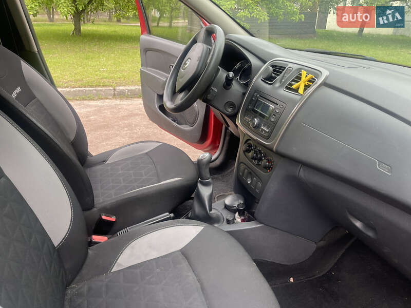 Позашляховик / Кросовер Renault Sandero StepWay 2014 в Чернігові