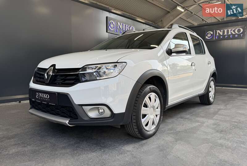 Хэтчбек Renault Sandero StepWay 2019 в Киеве