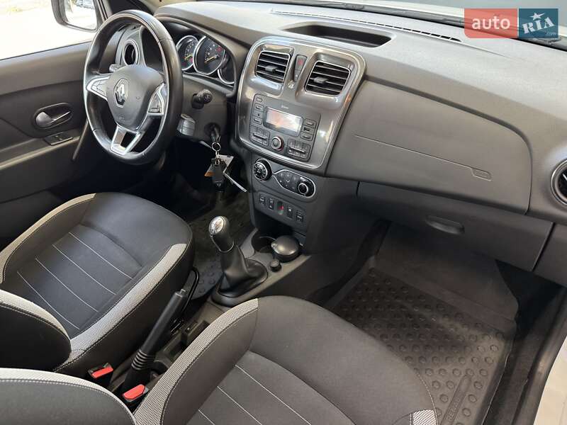 Хэтчбек Renault Sandero StepWay 2019 в Киеве