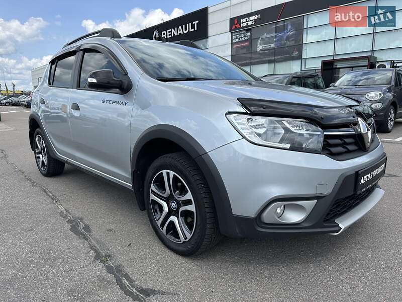 Хетчбек Renault Sandero StepWay 2020 в Києві