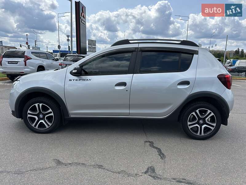 Хетчбек Renault Sandero StepWay 2020 в Києві