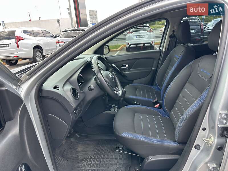 Хетчбек Renault Sandero StepWay 2020 в Києві