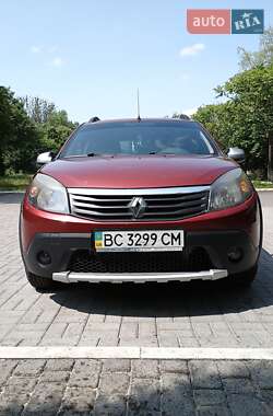 Позашляховик / Кросовер Renault Sandero StepWay 2011 в 