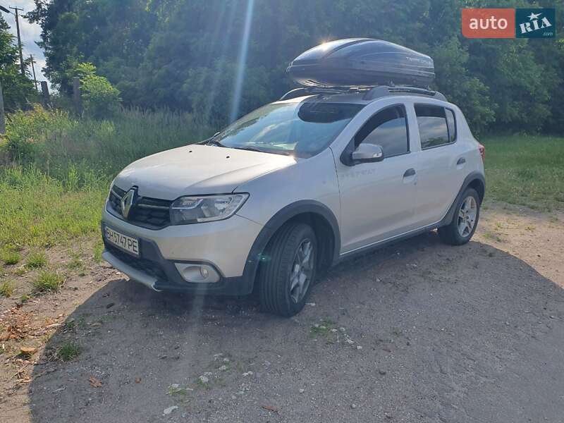 Хэтчбек Renault Sandero StepWay 2018 в Киеве