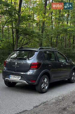 Хетчбек Renault Sandero StepWay 2019 в Києві
