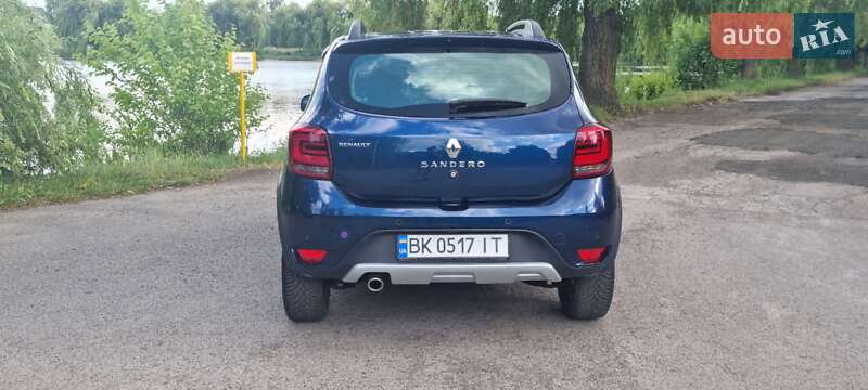 Хэтчбек Renault Sandero StepWay 2018 в Ровно