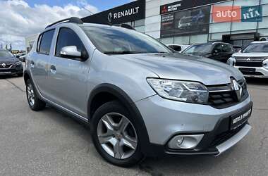 Хэтчбек Renault Sandero StepWay 2021 в Киеве