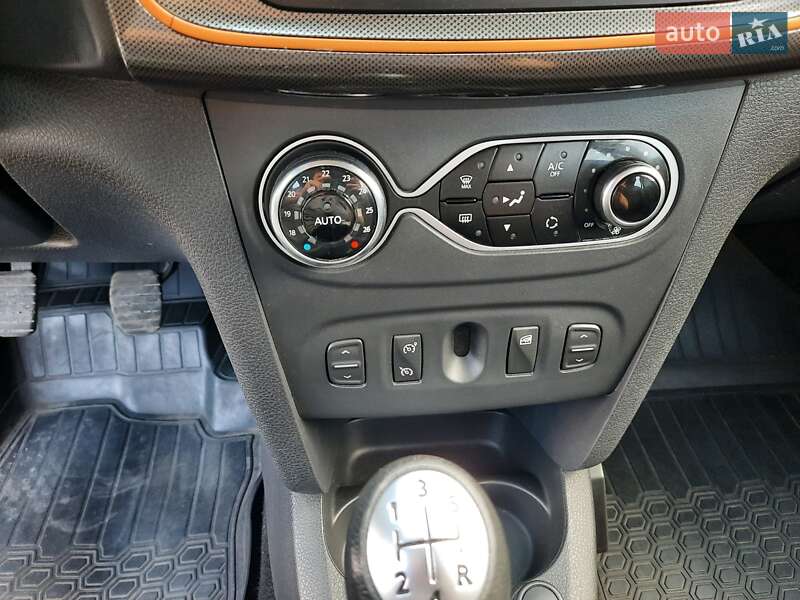 Хэтчбек Renault Sandero StepWay 2017 в Запорожье