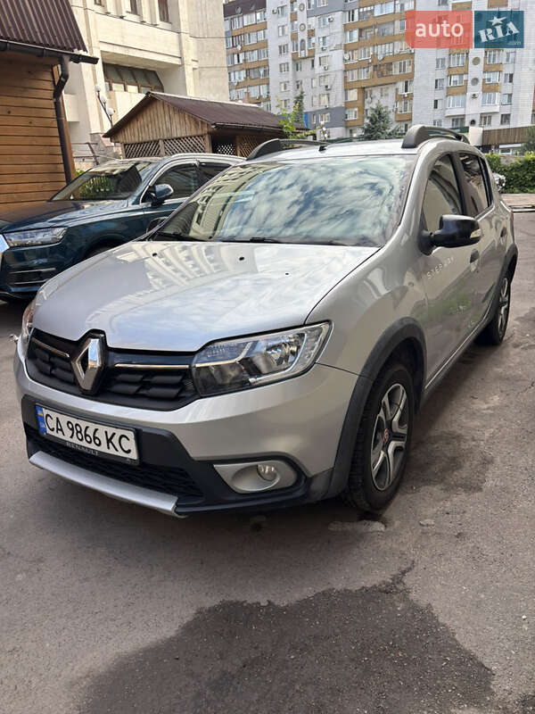 Renault Sandero StepWay 2019