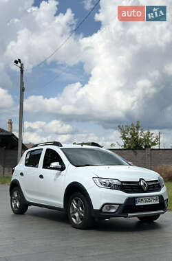 Хэтчбек Renault Sandero StepWay 2021 в Житомире