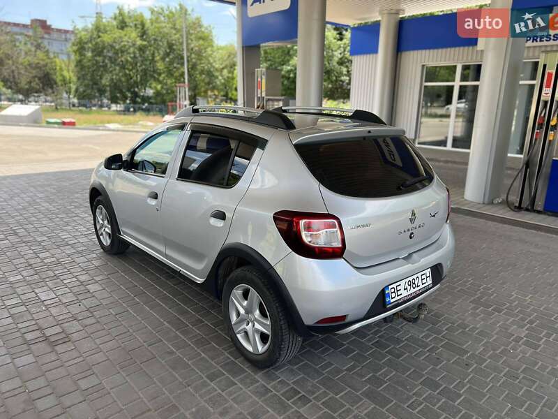 Хэтчбек Renault Sandero StepWay 2016 в Николаеве