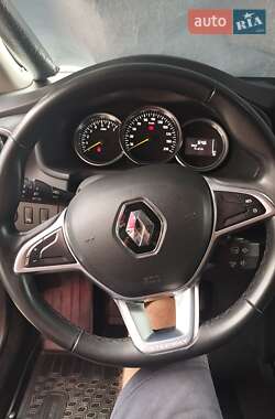 Хэтчбек Renault Sandero StepWay 2020 в 
