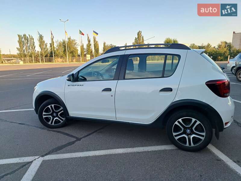 Хэтчбек Renault Sandero StepWay 2020 в Кривом Роге