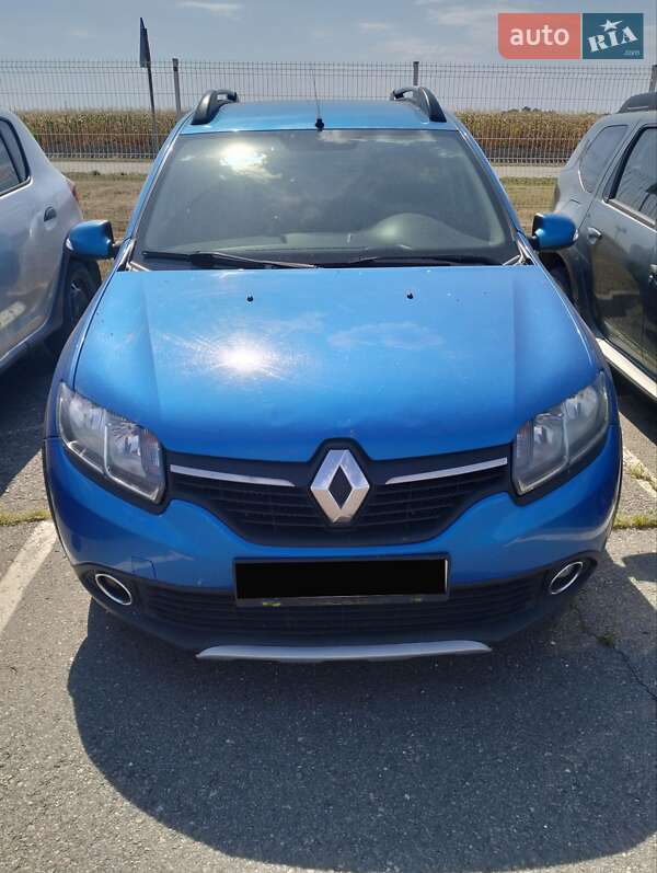 Renault Sandero StepWay 2015