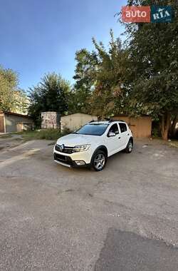 Хетчбек Renault Sandero StepWay 2022 в Кривому Розі