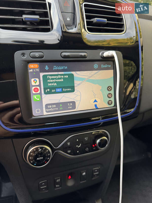 Хэтчбек Renault Sandero StepWay 2020 в Киеве