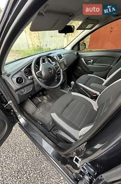Хэтчбек Renault Sandero StepWay 2021 в 