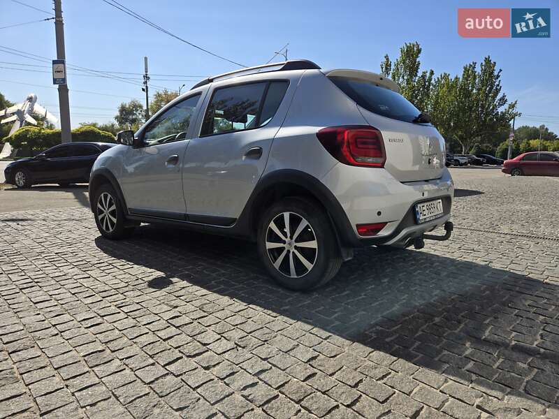 Хэтчбек Renault Sandero StepWay 2019 в Днепре