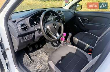 Хэтчбек Renault Sandero StepWay 2020 в 
