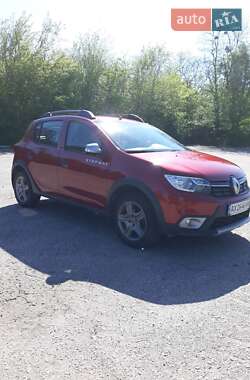 Хэтчбек Renault Sandero StepWay 2020 в Харькове