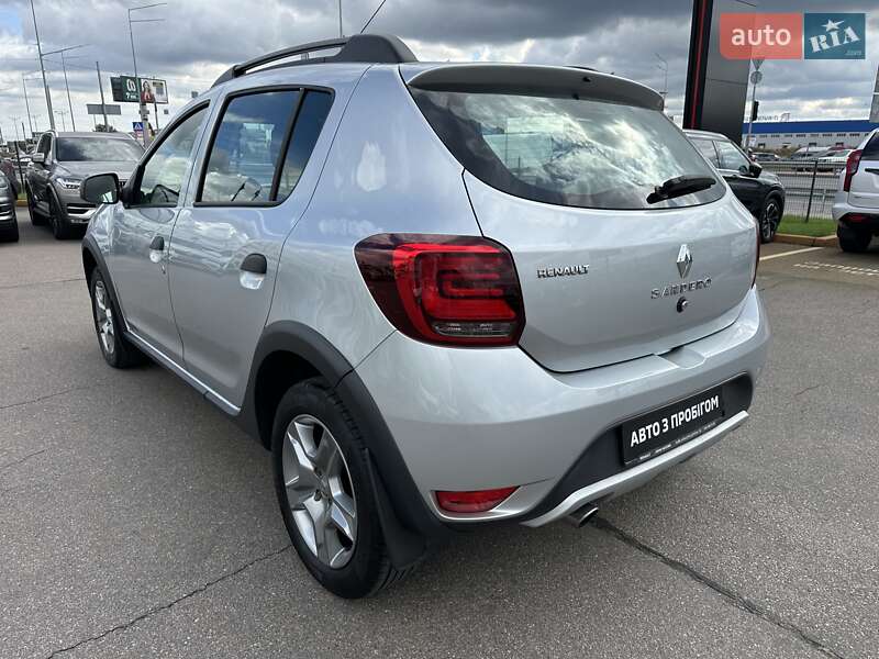 Хетчбек Renault Sandero StepWay 2020 в Києві