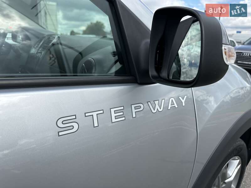 Хетчбек Renault Sandero StepWay 2020 в Києві