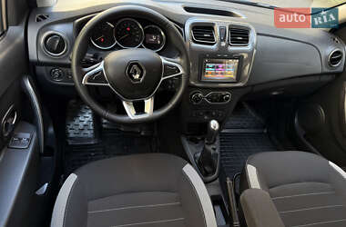 Хэтчбек Renault Sandero StepWay 2019 в 