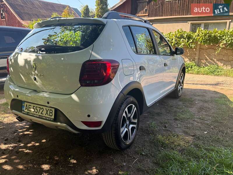 Хэтчбек Renault Sandero StepWay 2020 в Кривом Роге