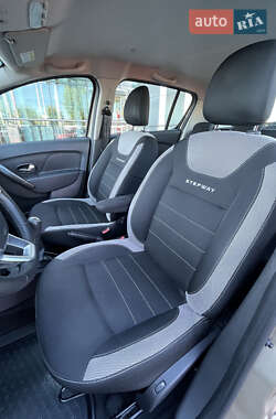 Хэтчбек Renault Sandero StepWay 2020 в 
