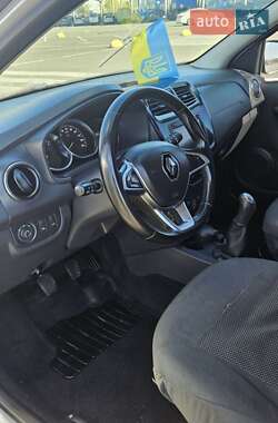 Хэтчбек Renault Sandero StepWay 2020 в 