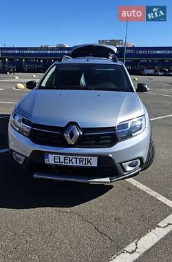 Хетчбек Renault Sandero StepWay 2020 в Києві