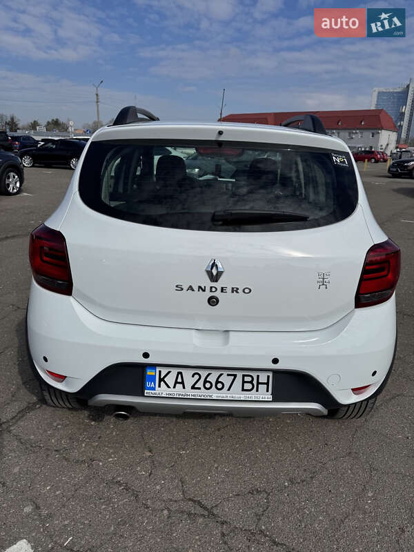 Хэтчбек Renault Sandero StepWay 2020 в Киеве