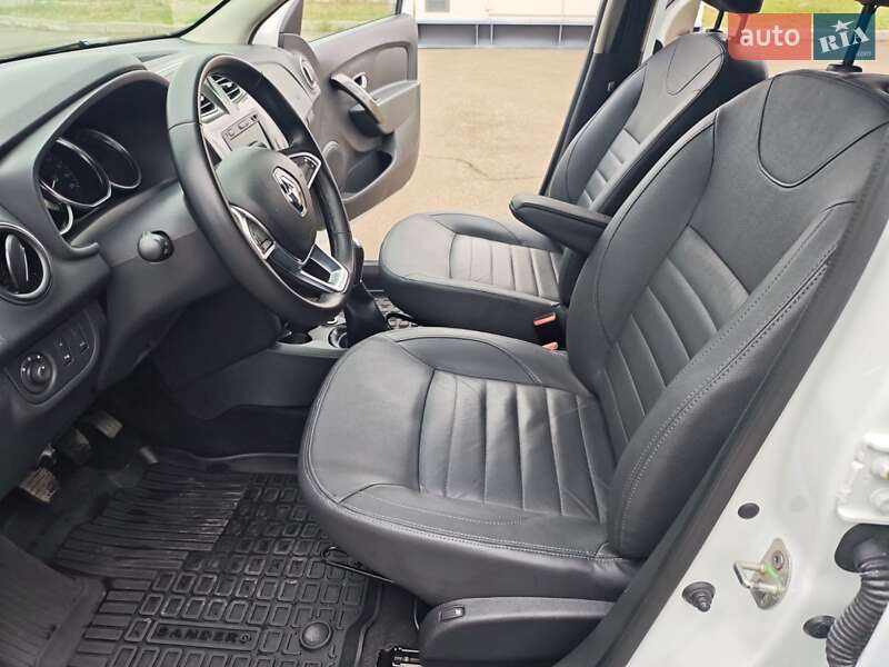 Хетчбек Renault Sandero StepWay 2020 в Кривому Розі