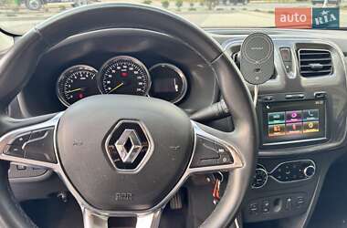 Хэтчбек Renault Sandero StepWay 2021 в 