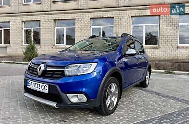 Хэтчбек Renault Sandero StepWay 2021 в 