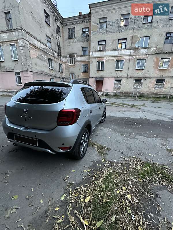 Хэтчбек Renault Sandero StepWay 2021 в Кривом Роге