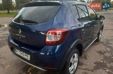 Хетчбек Renault Sandero StepWay 2016 в 