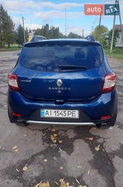 Хетчбек Renault Sandero StepWay 2016 в 