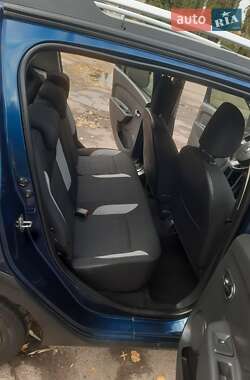 Хетчбек Renault Sandero StepWay 2016 в 