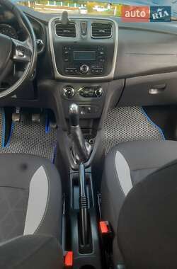 Хетчбек Renault Sandero StepWay 2016 в 