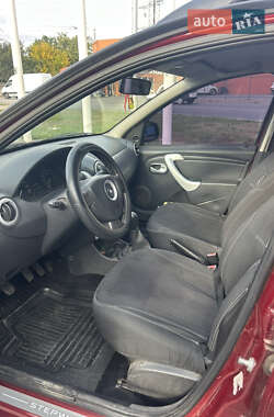 Внедорожник / Кроссовер Renault Sandero StepWay 2011 в 