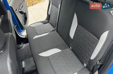 Хэтчбек Renault Sandero StepWay 2016 в 