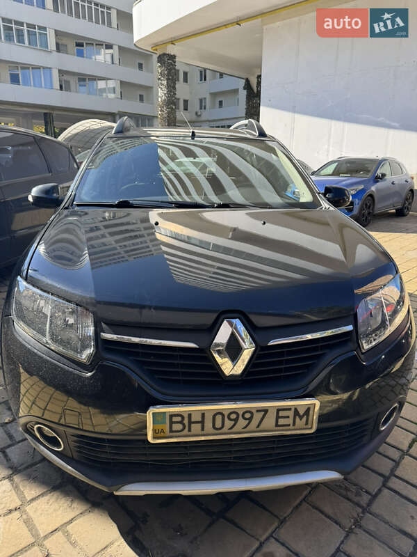 Внедорожник / Кроссовер Renault Sandero StepWay 2013 в Одессе