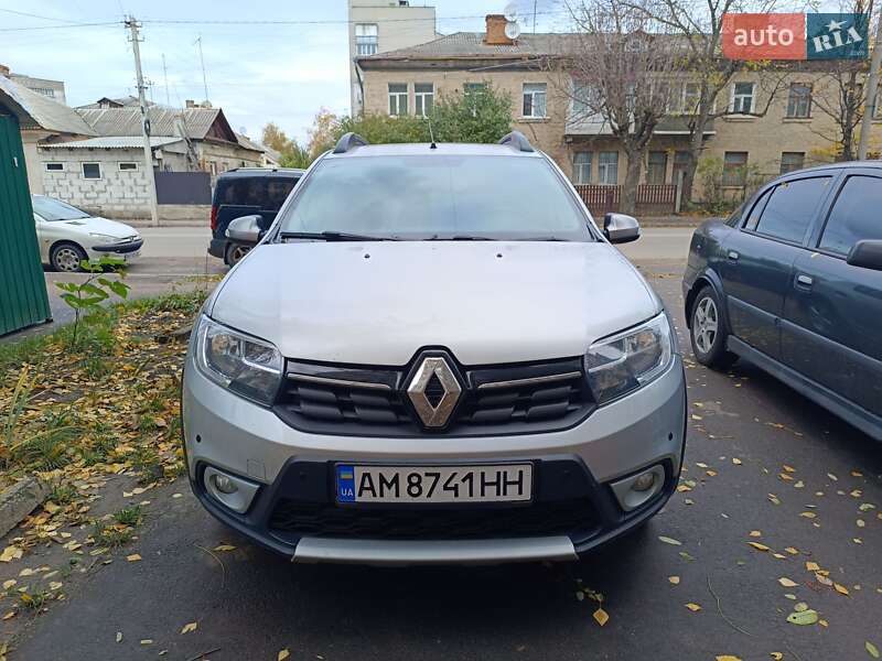 Хэтчбек Renault Sandero StepWay 2018 в Житомире фото 2 Хэтчбек Renault Sandero StepWay 2018 в Житомире