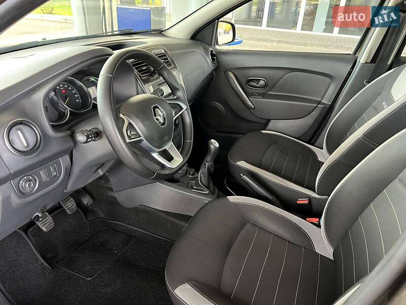 Хетчбек Renault Sandero StepWay 2017 в Миколаєві фото 16 Хетчбек Renault Sandero StepWay 2017 в Миколаєві