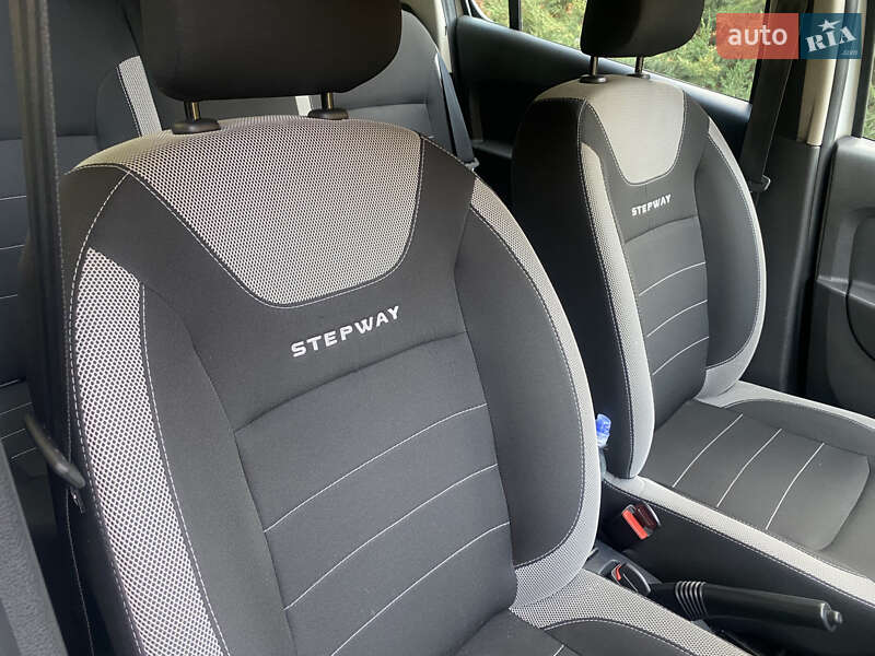 Хетчбек Renault Sandero StepWay 2021 в Києві