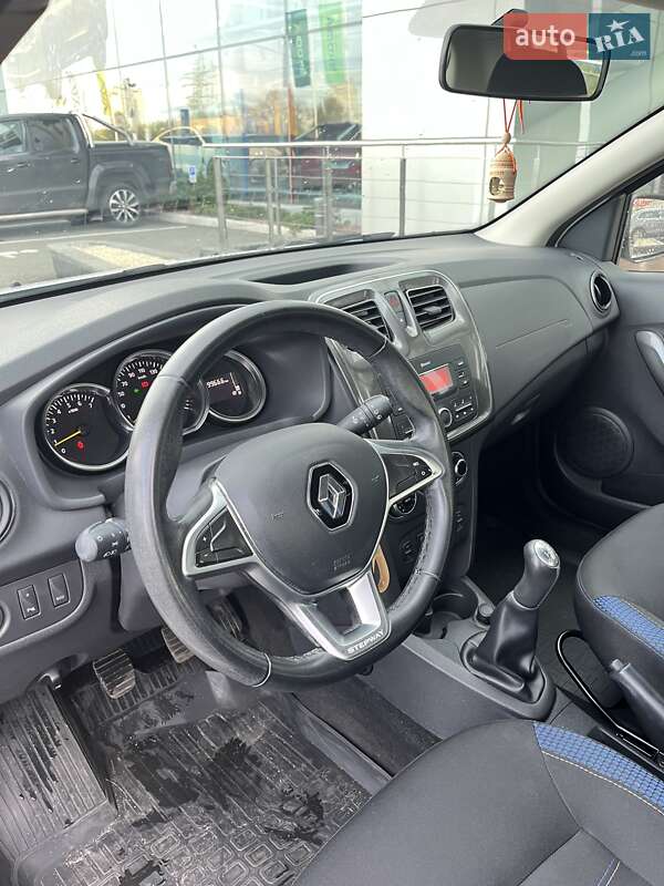 Хэтчбек Renault Sandero StepWay 2020 в Киеве фото 15 Хэтчбек Renault Sandero StepWay 2020 в Киеве