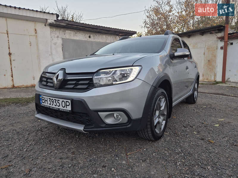 Хэтчбек Renault Sandero StepWay 2021 в Одессе