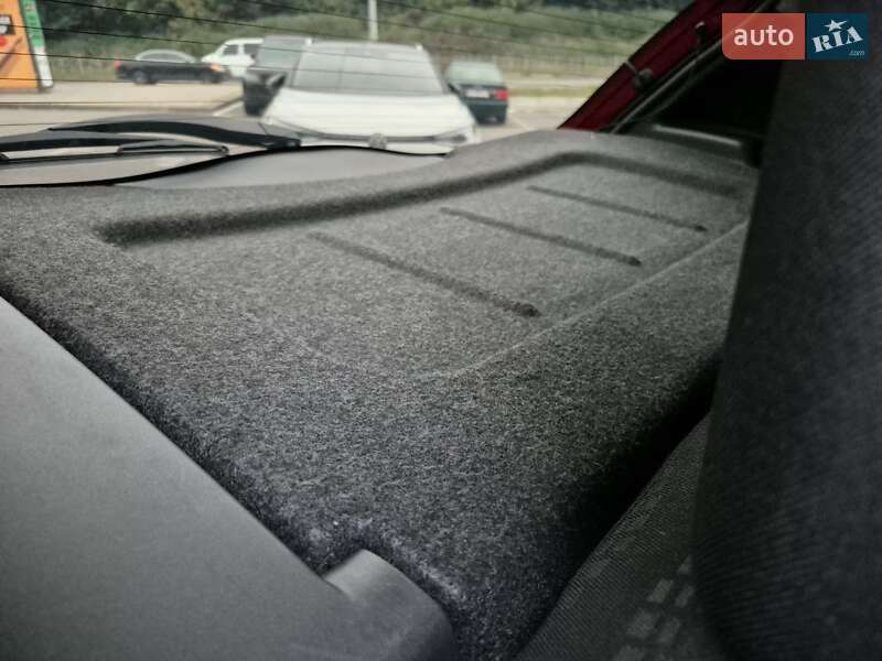 Внедорожник / Кроссовер Renault Sandero StepWay 2012 в Киеве