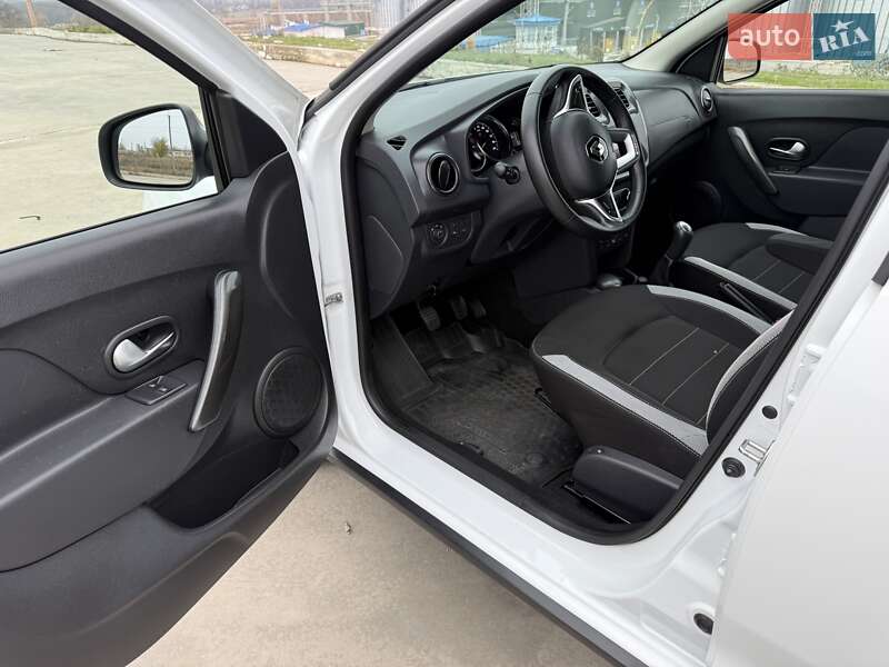 Хетчбек Renault Sandero StepWay 2021 в Києві